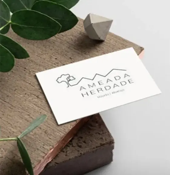 Cartão de visita com logotipo desenvolvido para a Herdade da Ameada