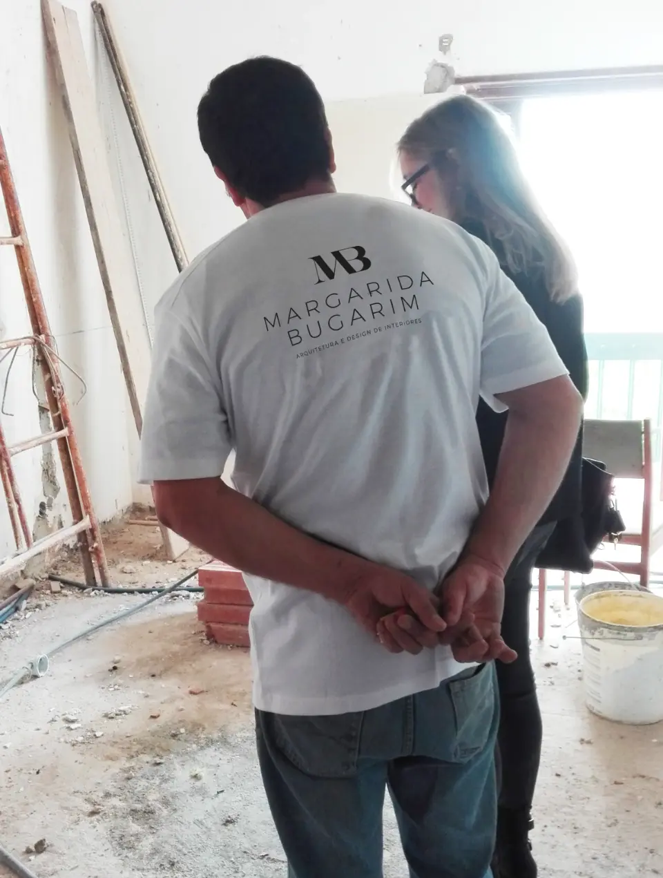 Margarida Bugarim em visita técnica a obra de remodelação de apartamento de luxo em Lisboa